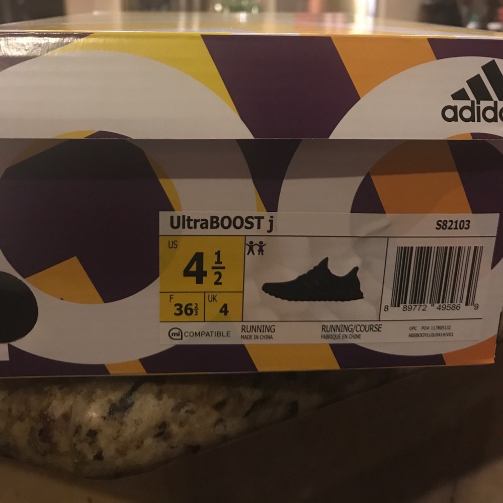 NWT UltraBoost j